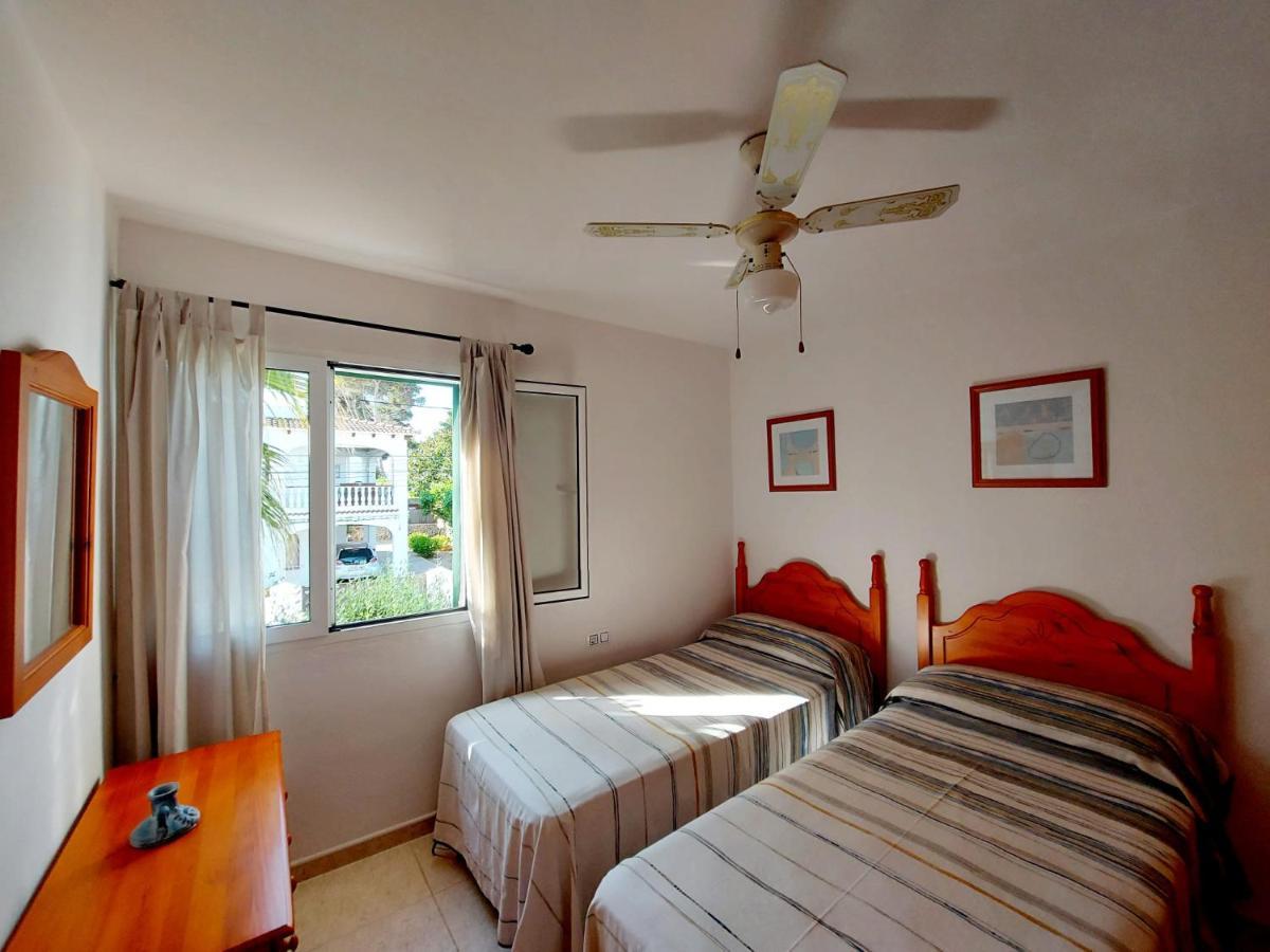 Villa Limon Cala Blanca  Extérieur photo