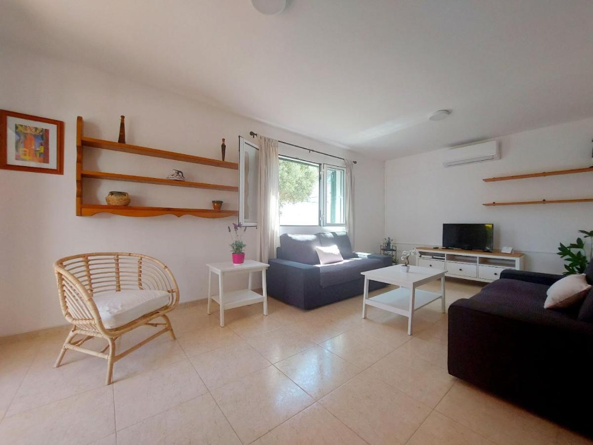 Villa Limon Cala Blanca  Extérieur photo